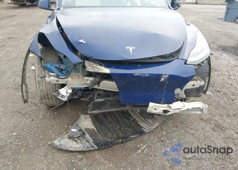 2021 Tesla Model Y Long Range Dual Motor All-Wheel Drive from USA, damaged, VIN 5YJYGDEE2MF157496